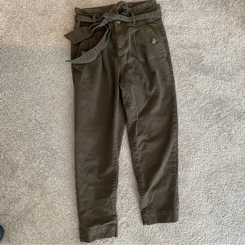 Loft Paper Bag Olive Green Tie Pants Size 0 Petite